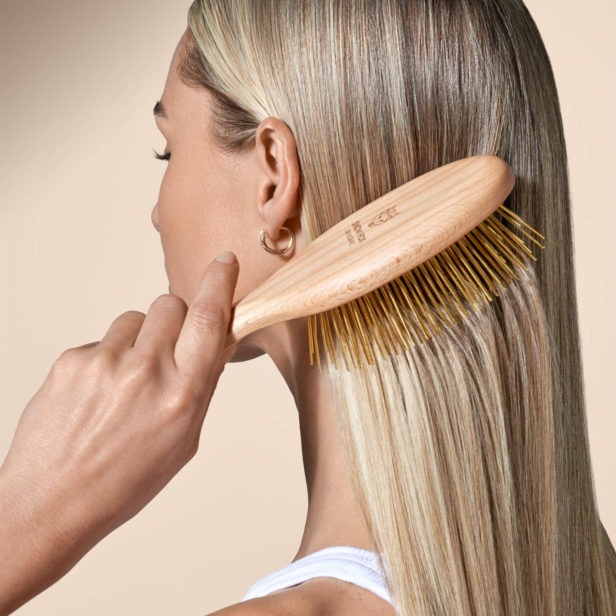 Gua Sha Hair & Scalp Brush: Premium Wooden Edition | Hopcraft Atelier