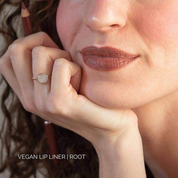 FitGlow Beauty Vegan Lip Liner